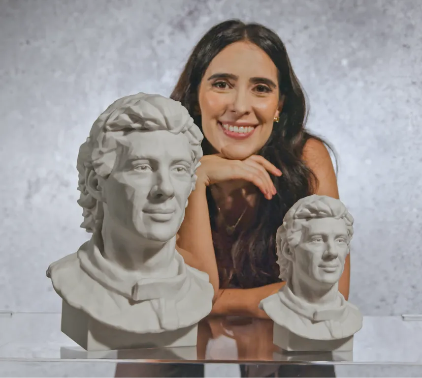 Lalalli Senna Artist Portrait